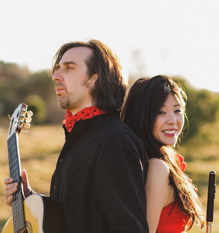 Melón Jiménez & Lara Wong w/ Café Olé